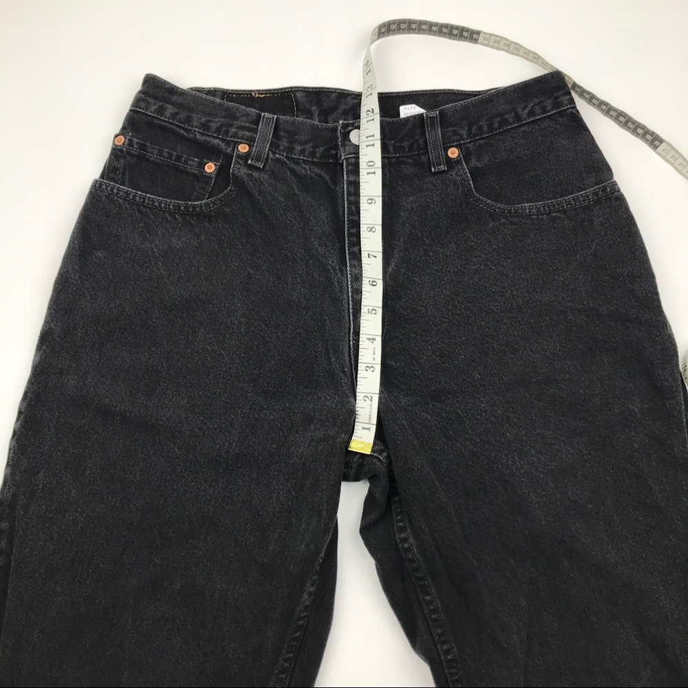 Vintage Levi’s 560 High Waist wedgie fit Jeans - Picture 3 of 8